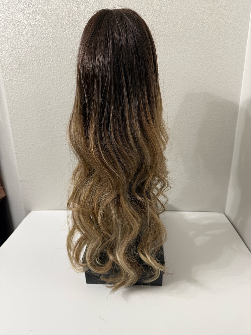 Belle Tress Pure Honey Wig Ceylon Balayage Lace Front Mono Top NWT